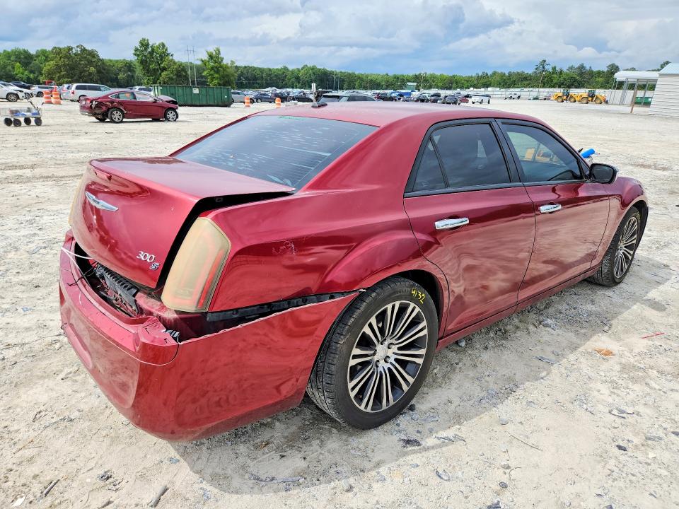2014 Chrysler 300 მანქანა იყიდება აუქციონზე, vin: 2C3CCABG0EH328675, აუქციონის ნომერი: 55541366