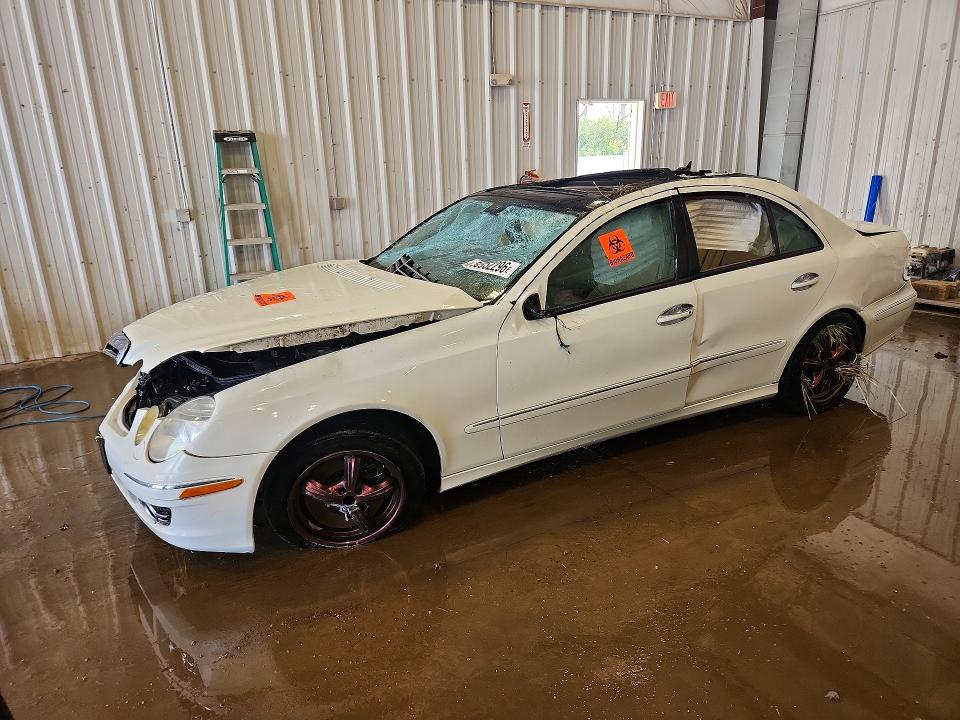 2007 Mercedes-benz E მანქანა იყიდება აუქციონზე, vin: WDBUF87X37B155060, აუქციონის ნომერი: 58952296