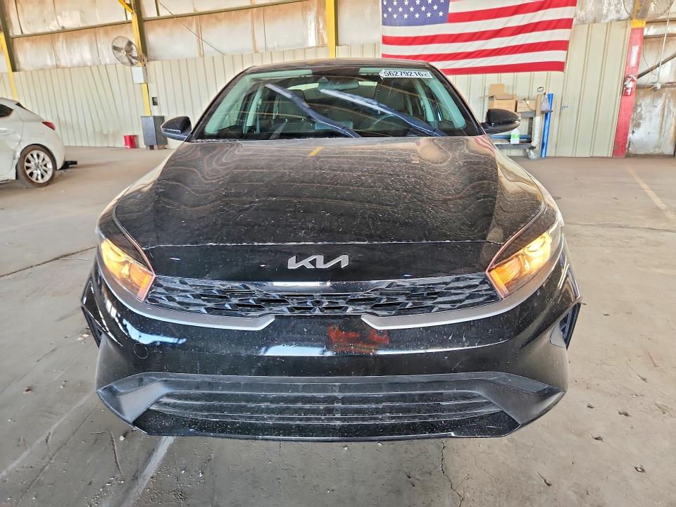 2023 Kia Forte მანქანა იყიდება აუქციონზე, vin: 3KPF24AD3PE685481, აუქციონის ნომერი: 56279216
