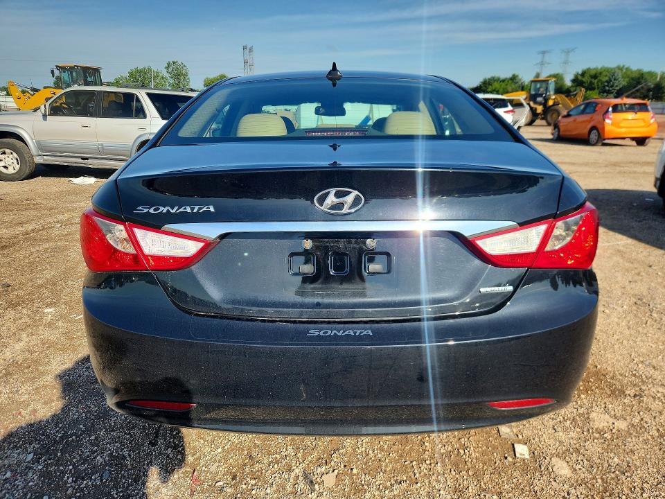58116256 :رقم المزاد ، 5NPEC4AC9DH573257 vin ، 2013 Hyundai Sonata مزاد بيع