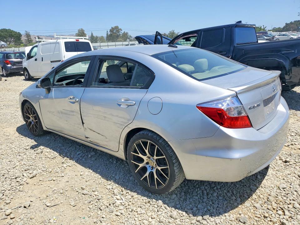 56181386 :رقم المزاد ، JHMFB4F28CS010402 vin ، 2012 Honda Civic مزاد بيع