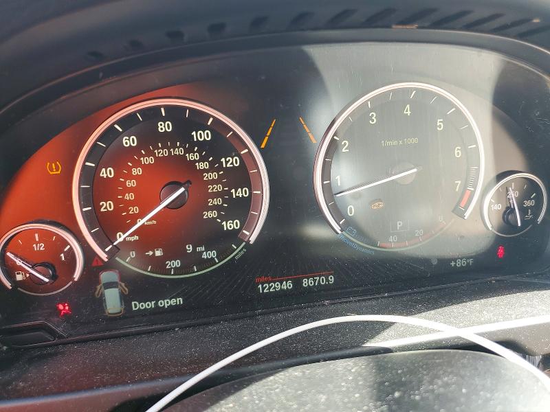 57926516 :رقم المزاد ، 5UXKR2C52J0Z16129 vin ، 2018 Bmw X5 مزاد بيع