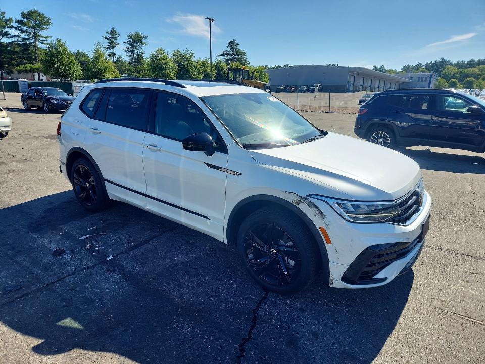 2024 Volkswagen Tiguan მანქანა იყიდება აუქციონზე, vin: 3VV8B7AX2RM212198, აუქციონის ნომერი: 57496856