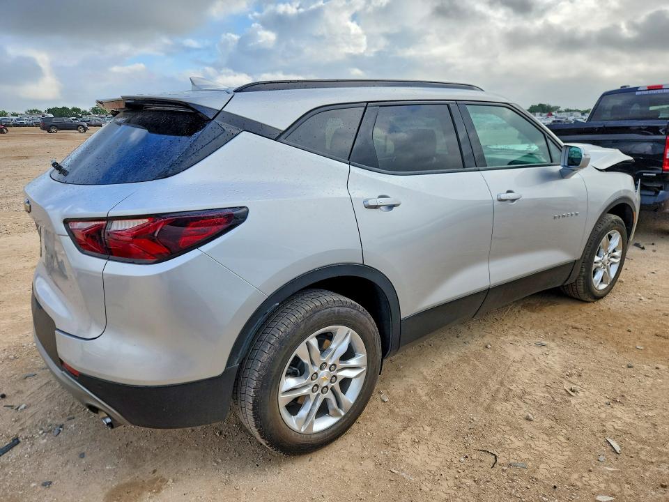 55896226 :رقم المزاد ، 3GNKBDRS8KS582611 vin ، 2019 Chevrolet Blazer مزاد بيع
