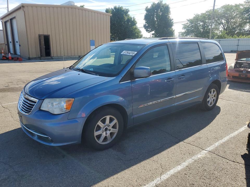 2012 Chrysler Town & Country მანქანა იყიდება აუქციონზე, vin: 2C4RC1BG3CR162827, აუქციონის ნომერი: 57544316
