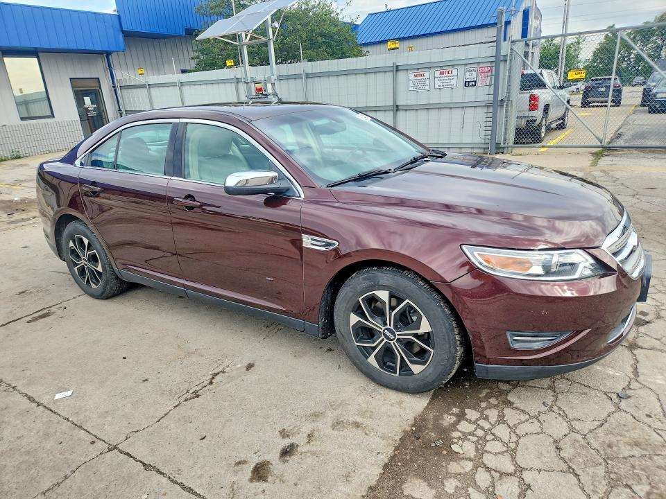 58044216 :رقم المزاد ، 1FAHP2FW1AG156164 vin ، 2010 Ford Taurus مزاد بيع