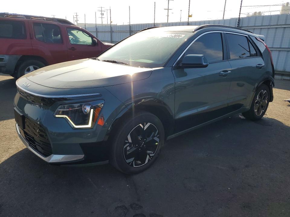 56443696 :رقم المزاد ، KNDCR3L17S5145342 vin ، 2025 Kia Niro مزاد بيع
