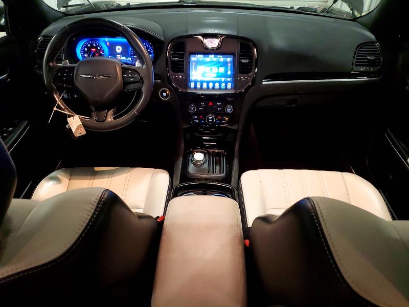 56412506 :رقم المزاد ، 2C3CCAGG2JH165577 vin ، 2018 Chrysler 300 مزاد بيع