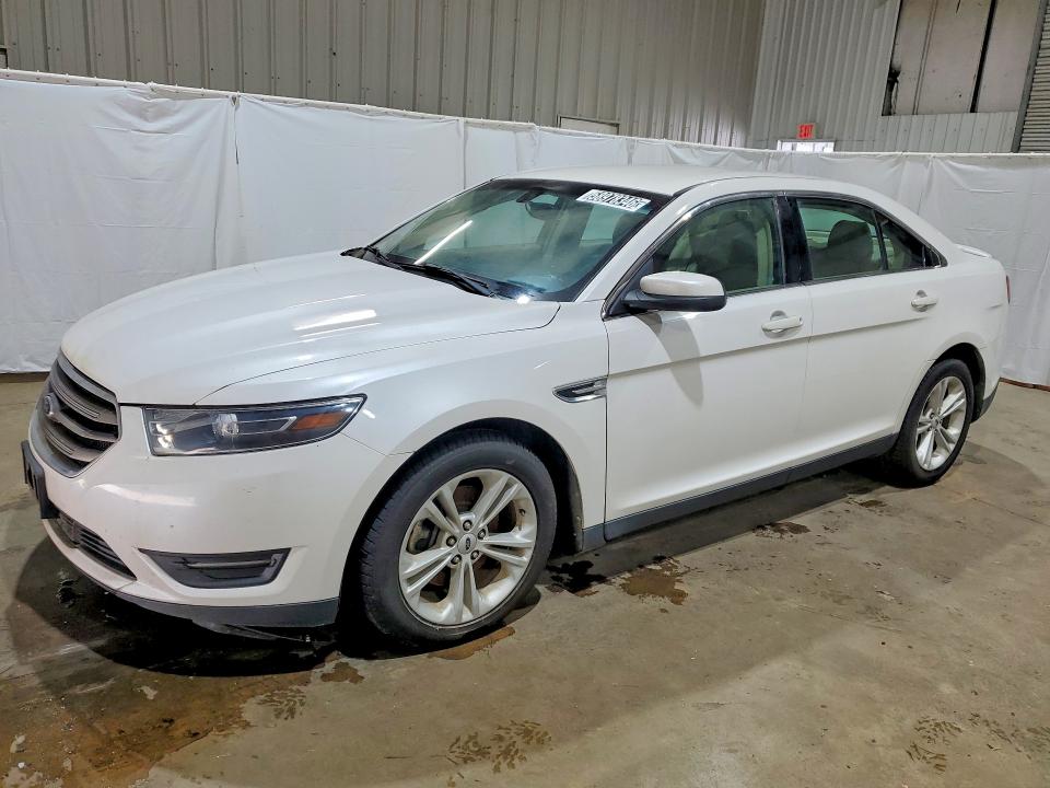 2015 Ford Taurus მანქანა იყიდება აუქციონზე, vin: 1FAHP2E89FG100533, აუქციონის ნომერი: 58978346