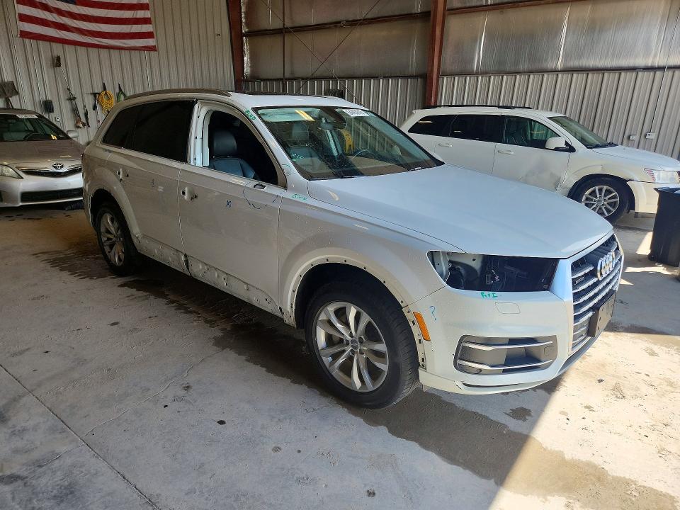 Продаж на аукціоні авто 2018 Audi Q7, vin: WA1AHAF74JD046765, номер лоту: 54403816