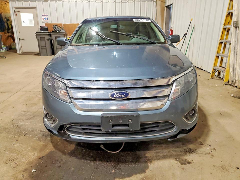 57013706 :رقم المزاد ، 3FADP0L39CR447519 vin ، 2012 Ford Fusion مزاد بيع