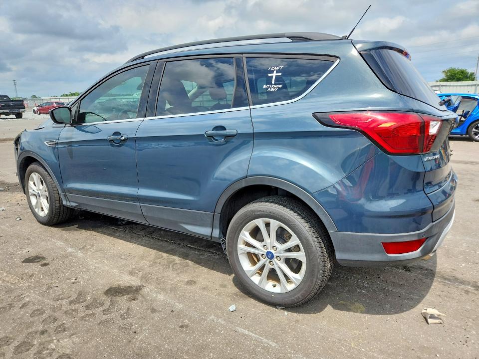 55837806 :رقم المزاد ، 1FMCU0HD5KUA90004 vin ، 2019 Ford Escape مزاد بيع