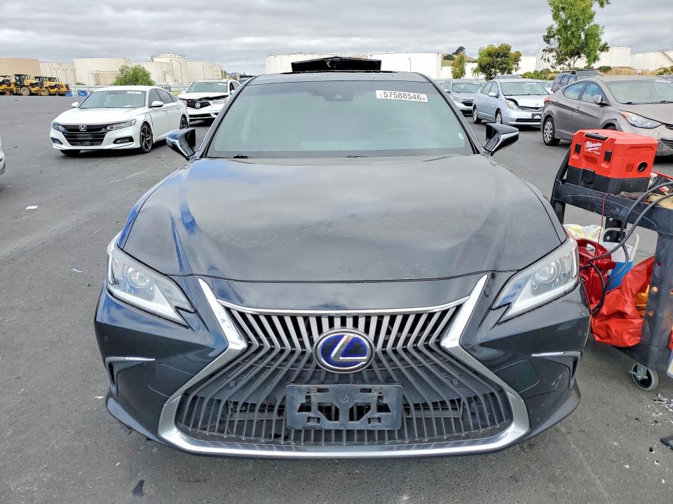 2019 Lexus Es მანქანა იყიდება აუქციონზე, vin: JTHB21B1XK2036900, აუქციონის ნომერი: 57588546