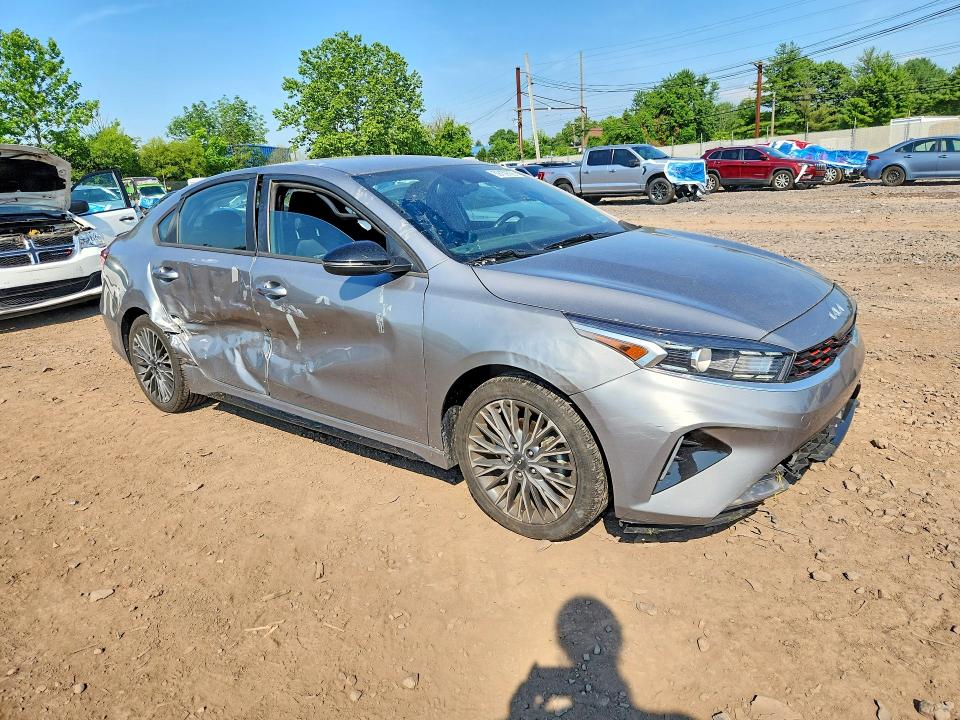 59159726 :رقم المزاد ، 3KPF54AD3PE654058 vin ، 2023 Kia Forte مزاد بيع