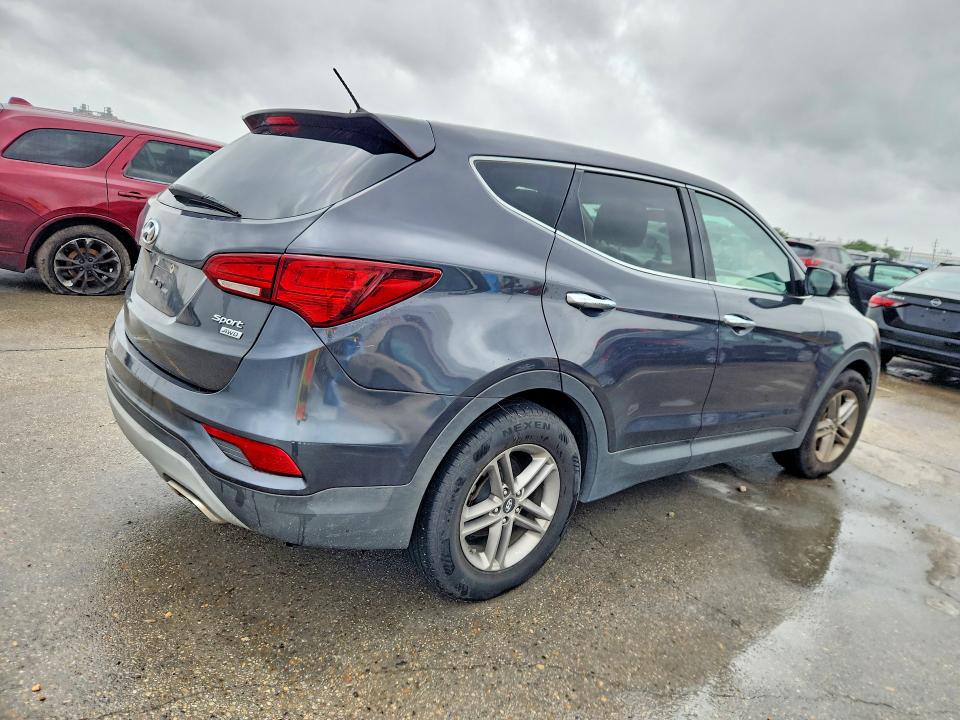 58014876 :رقم المزاد ، 5XYZTDLB1JG567011 vin ، 2018 Hyundai Santa Fe Sport مزاد بيع