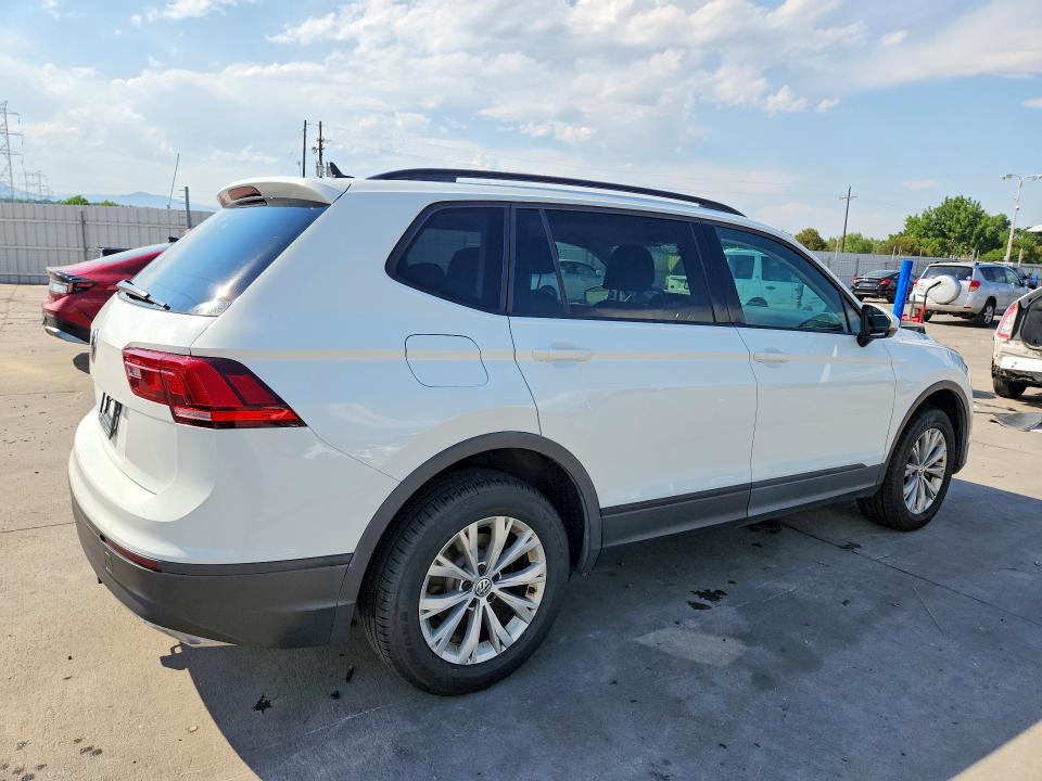 58404856 :رقم المزاد ، 3VV1B7AX5LM088985 vin ، 2020 Volkswagen Tiguan مزاد بيع