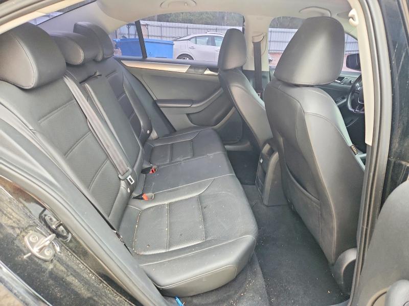 56326936 :رقم المزاد ، 3VWD17AJ8FM326629 vin ، 2015 Volkswagen Jetta مزاد بيع