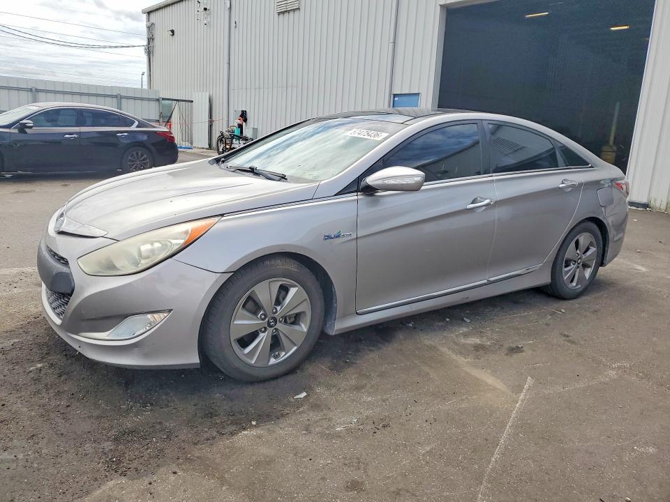 Auction sale of the 2012 Hyundai Sonata, vin: KMHEC4A40CA035427, lot number: 57475436