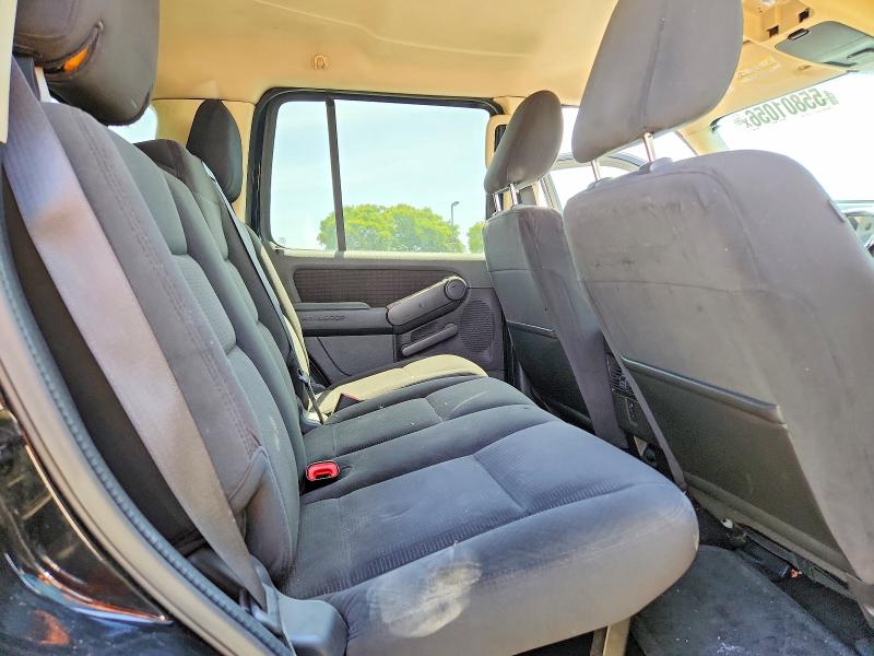 55801056 :رقم المزاد ، 1FMEU6DE8AUA44014 vin ، 2010 Ford Explorer مزاد بيع
