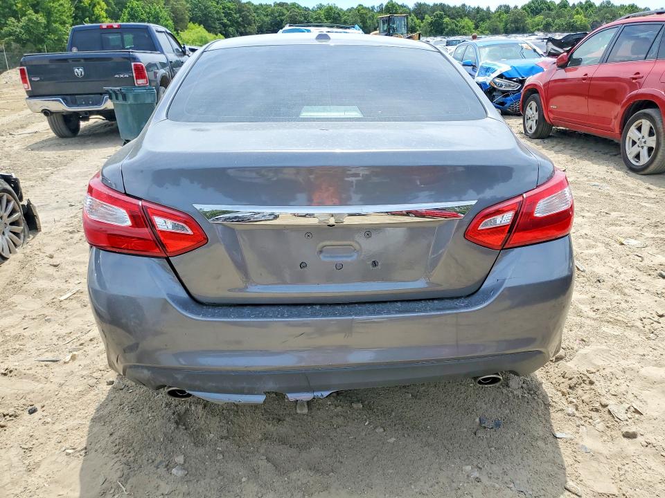 2017 Nissan Altima მანქანა იყიდება აუქციონზე, vin: 1N4AL3AP4HC190393, აუქციონის ნომერი: 56218286