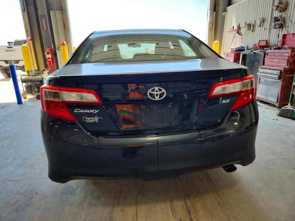 58444756 :رقم المزاد ، 4T1BF1FK4DU670991 vin ، 2013 Toyota Camry مزاد بيع