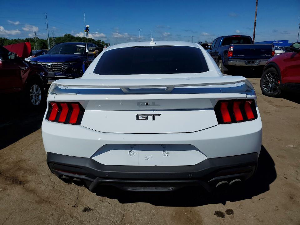 2026 Ford Mustang მანქანა იყიდება აუქციონზე, vin: 1FA6P8CF8T5401801, აუქციონის ნომერი: 58572686