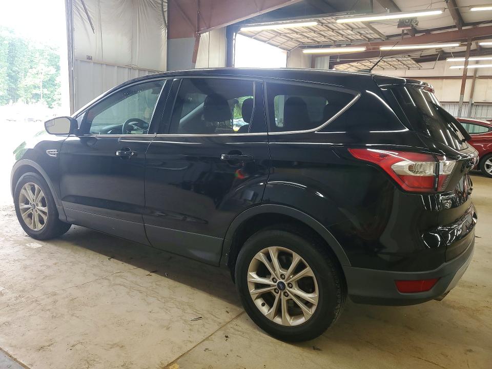 2017 Ford Escape მანქანა იყიდება აუქციონზე, vin: 1FMCU0GD7HUC07253, აუქციონის ნომერი: 56545766