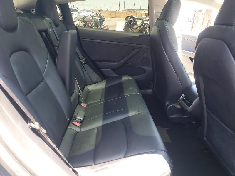 Продажа на аукционе авто 2022 Tesla Model 3, vin: 5YJ3E1EB8NF333411, номер лота: 57222566