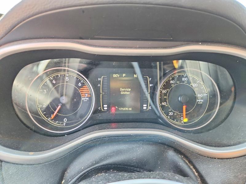 54959736 :رقم المزاد ، 1C4PJLLB9JD513459 vin ، 2018 Jeep Cherokee مزاد بيع