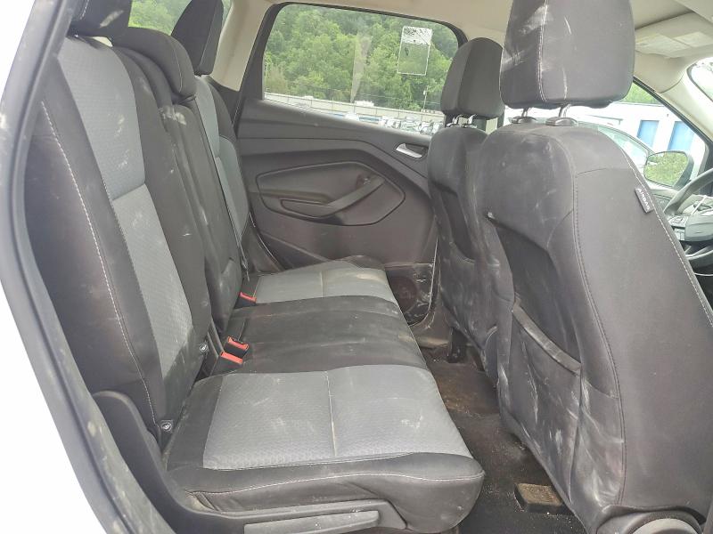 56712676 :رقم المزاد ، 1FMCU9GD2HUD35744 vin ، 2017 Ford Escape مزاد بيع