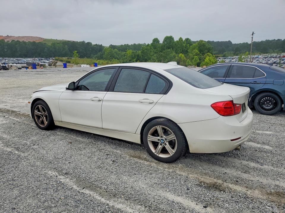 57303506 :رقم المزاد ، WBA3D3C50EK156994 vin ، 2014 Bmw 328 مزاد بيع