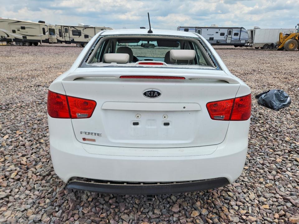 Продажа на аукционе авто 2013 Kia Forte, vin: KNAFT4A20D5690654, номер лота: 55753416