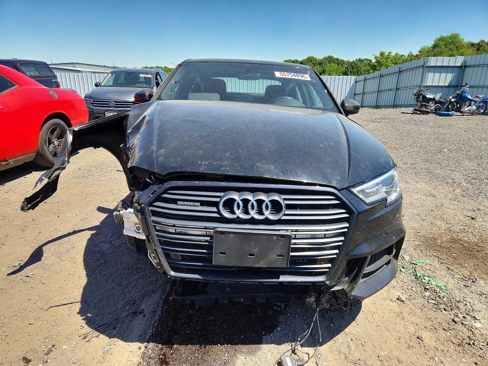 55754896 :رقم المزاد ، WAUBEGFF8LA105475 vin ، 2020 Audi A3 مزاد بيع