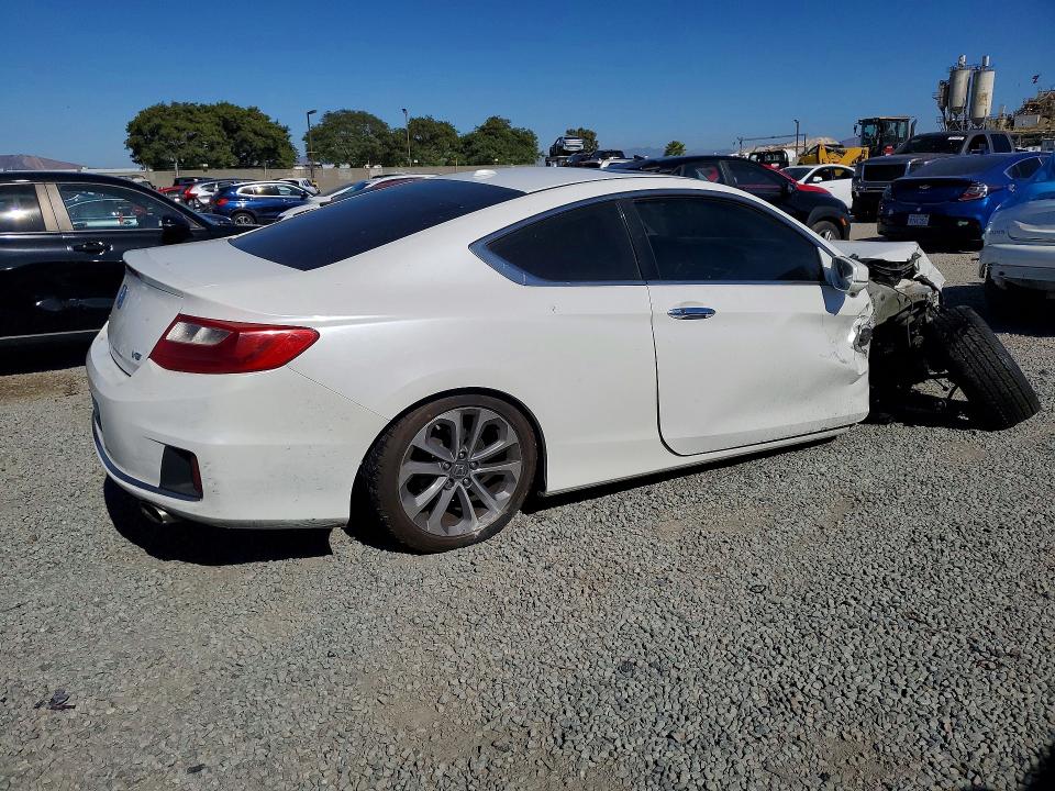 2014 Honda Accord მანქანა იყიდება აუქციონზე, vin: 1HGCT2B82EA000216, აუქციონის ნომერი: 58242656