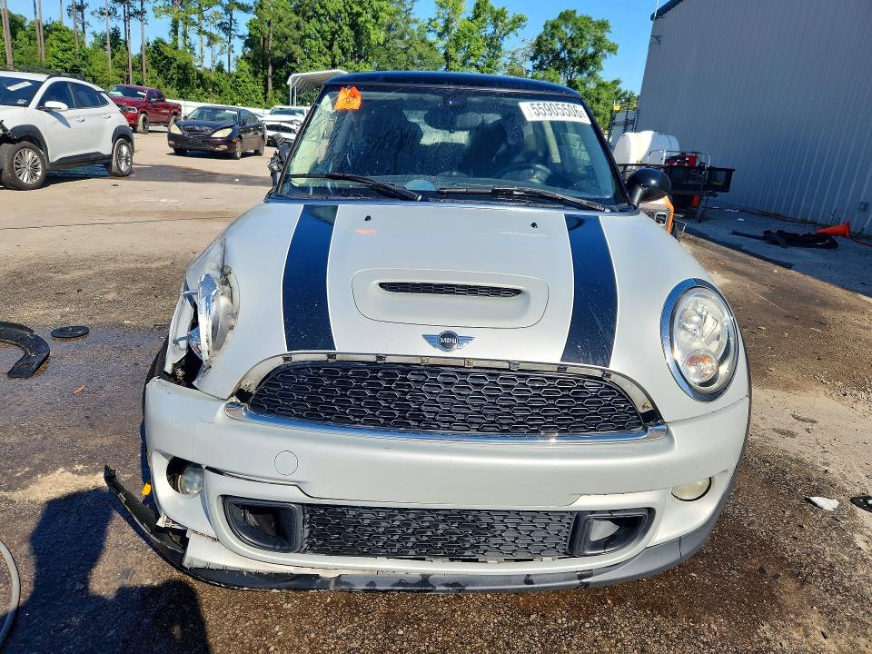 Продажа на аукционе авто 2013 Mini Cooper, vin: WMWSV3C50DT390246, номер лота: 55905506