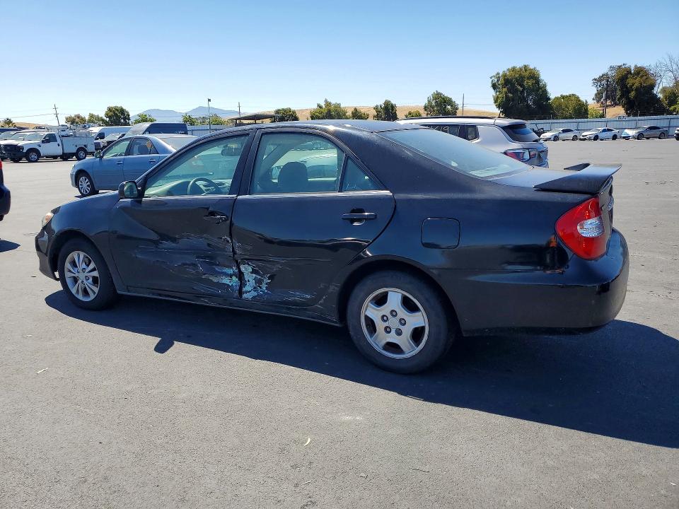 58510176 :رقم المزاد ، 4T1BF30K94U074781 vin ، 2004 Toyota Camry مزاد بيع