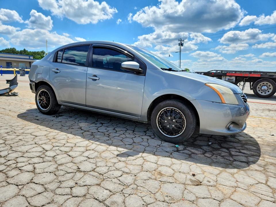 2012 Nissan Sentra მანქანა იყიდება აუქციონზე, vin: 3N1AB6AP3CL746823, აუქციონის ნომერი: 58599766