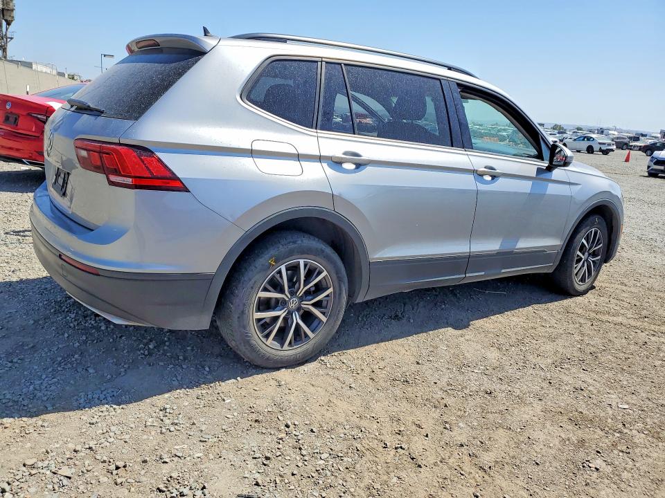 Продажа на аукционе авто 2021 Volkswagen Tiguan, vin: 3VV1B7AX5MM066244, номер лота: 55956276