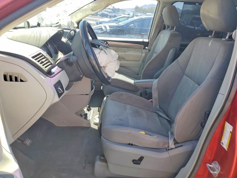 58958916 :رقم المزاد ، 2V8HW34149R586506 vin ، 2009 Volkswagen Routan مزاد بيع