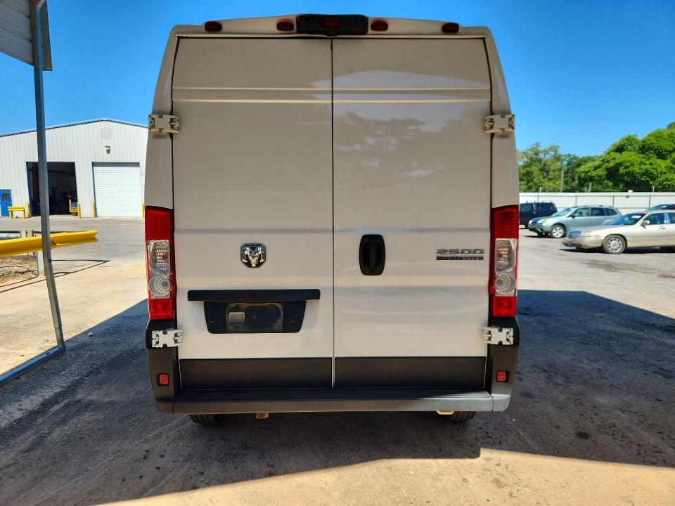 2025 Ram Promaster 2500 მანქანა იყიდება აუქციონზე, vin: 3C6LRVCG7SE511702, აუქციონის ნომერი: 56630186