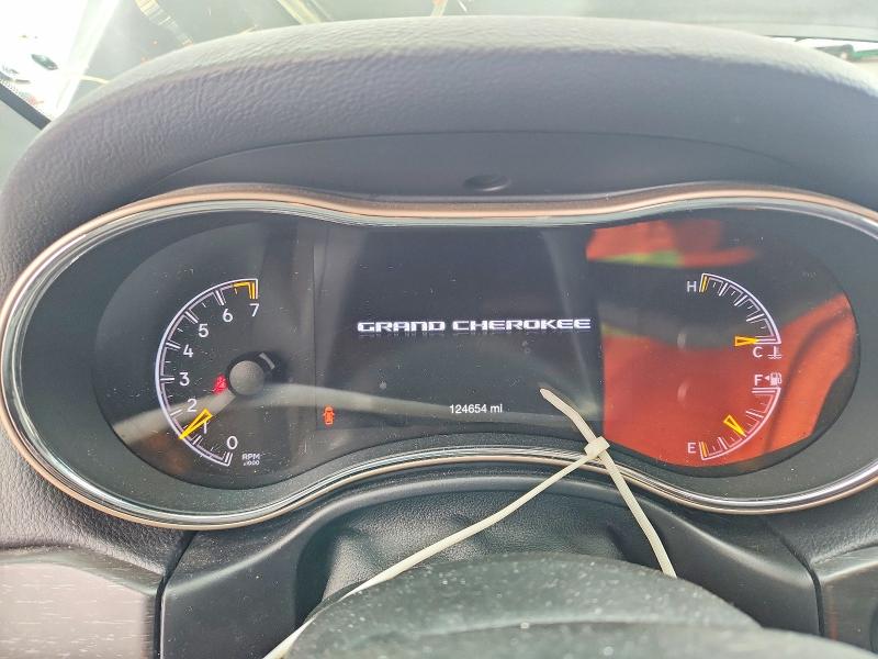 85615865 :رقم المزاد ، 1C4RJFBG3HC880476 vin ، 2017 Jeep Grand Cherokee مزاد بيع