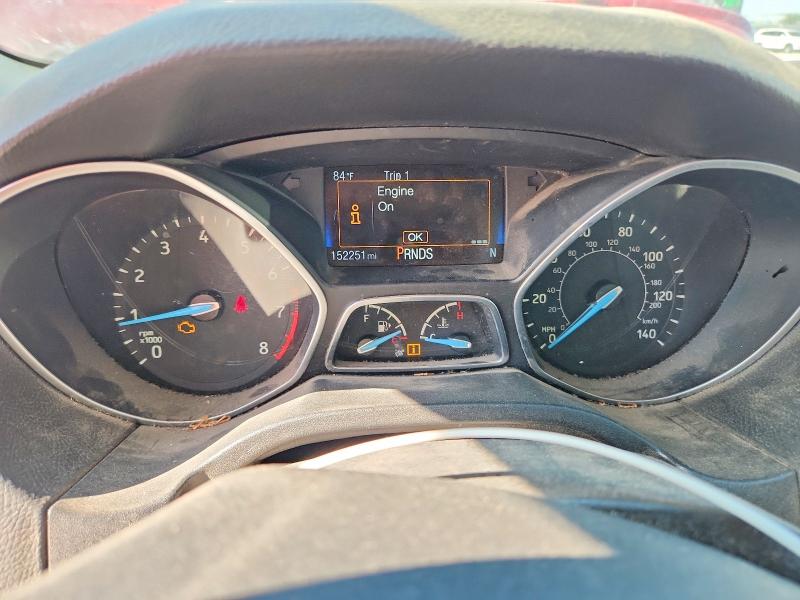 52970246 :رقم المزاد ، 1FADP3F22GL379427 vin ، 2016 Ford Focus مزاد بيع