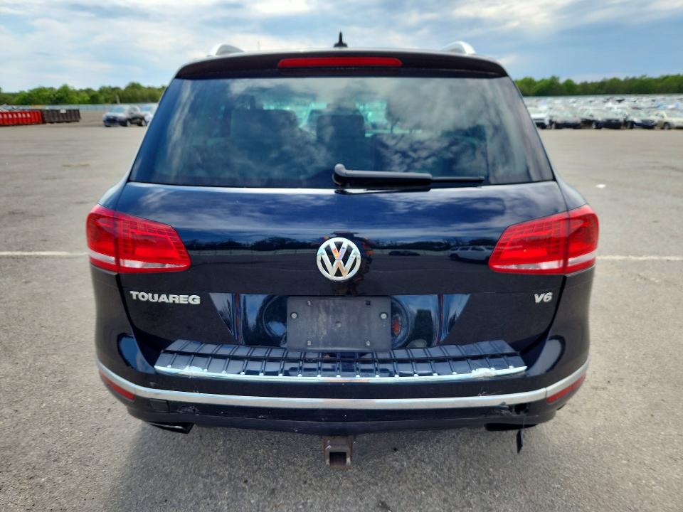 Продажа на аукционе авто 2016 Volkswagen Touareg, vin: WVGEF9BP0GD010206, номер лота: 57478856