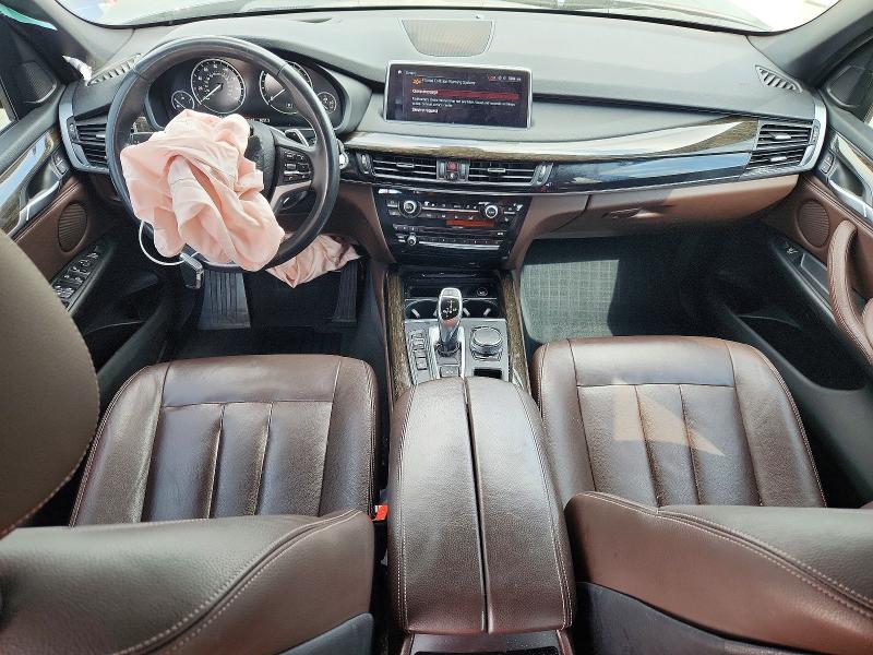 57579106 :رقم المزاد ، 5UXKR0C58J0Y05637 vin ، 2018 Bmw X5 مزاد بيع