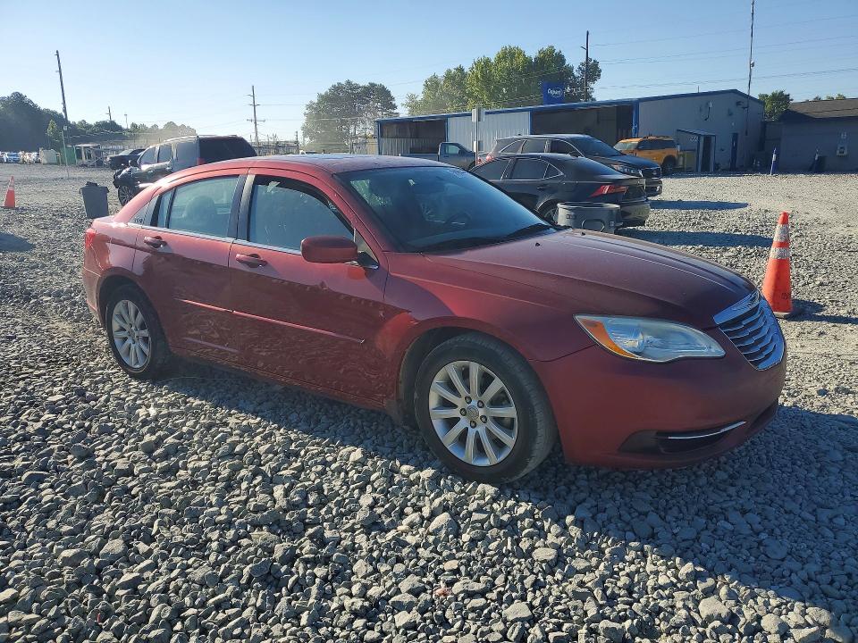 2013 Chrysler 200 მანქანა იყიდება აუქციონზე, vin: 1C3CCBBG8DN678664, აუქციონის ნომერი: 56286696