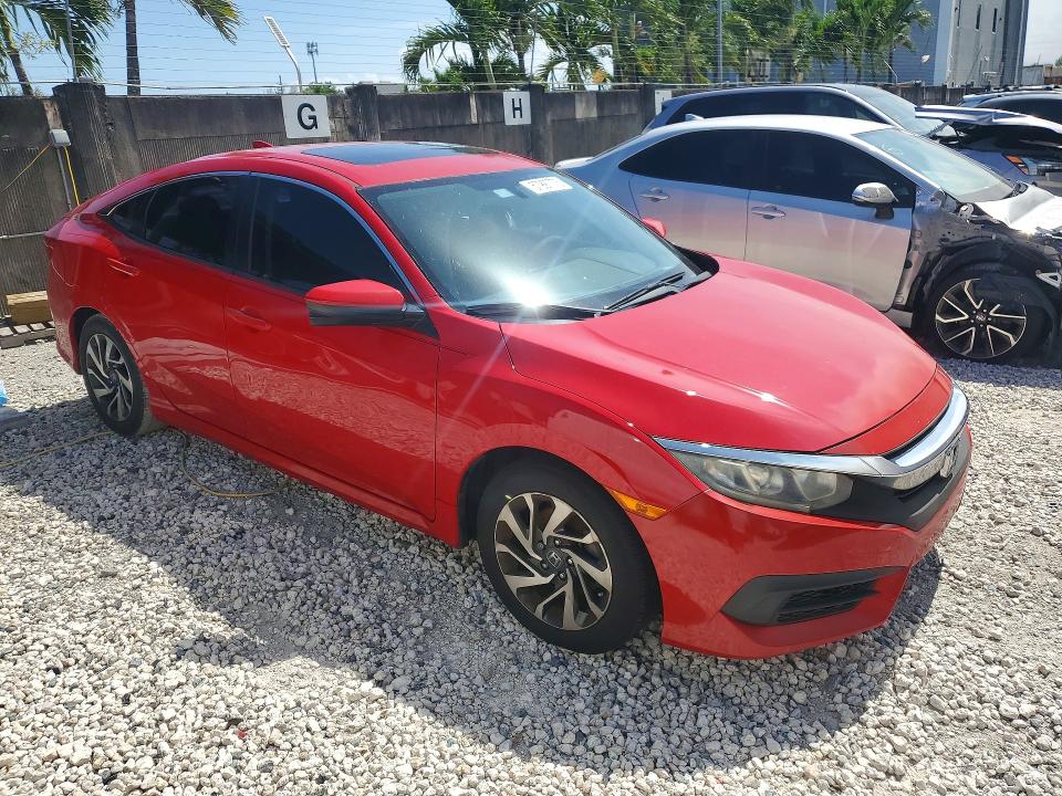 Aukcja sprzedaży 2018 Honda Civic, vin: 2HGFC2F76JH568656, numer aukcji: 57997776