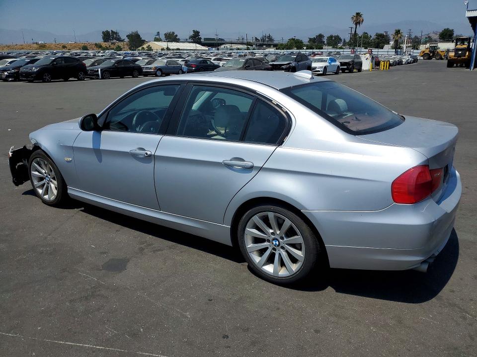 2011 Bmw 328 მანქანა იყიდება აუქციონზე, vin: WBAPH7G57BNN07868, აუქციონის ნომერი: 58588956