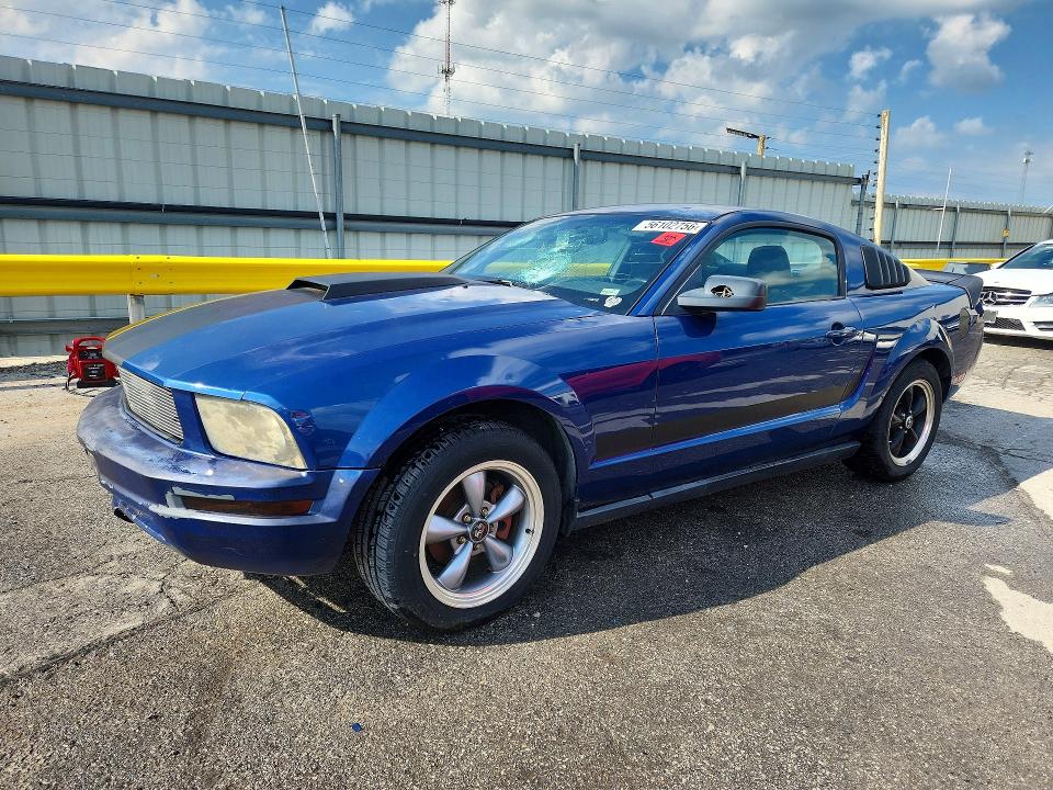 2007 Ford Mustang მანქანა იყიდება აუქციონზე, vin: 1ZVFT80N075248772, აუქციონის ნომერი: 56102756