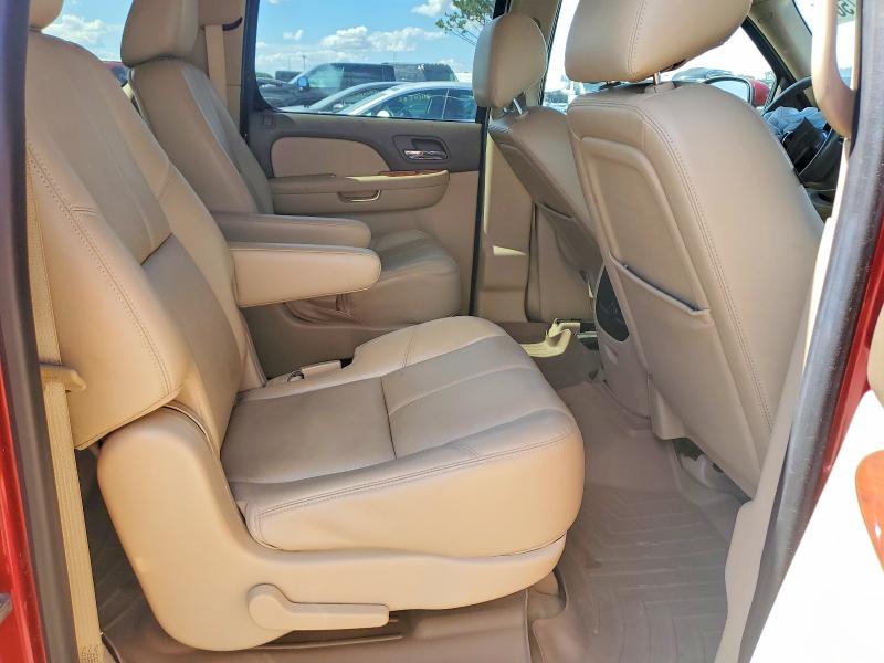 2013 Chevrolet Suburban მანქანა იყიდება აუქციონზე, vin: 1GNSKJE75DR144487, აუქციონის ნომერი: 58123756