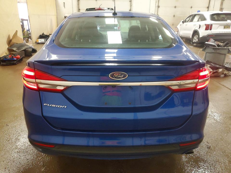 56665966 :رقم المزاد ، 3FA6P0G75HR395058 vin ، 2017 Ford Fusion مزاد بيع